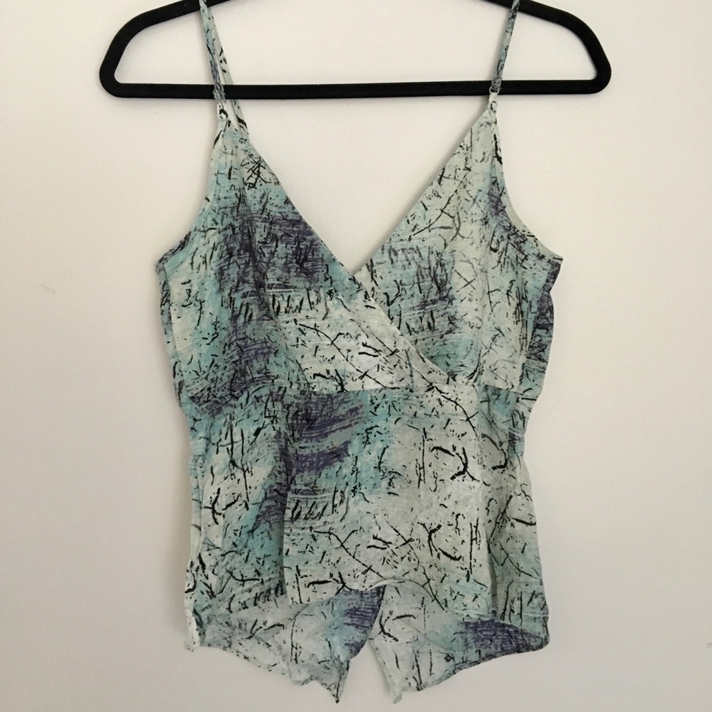 1.State Cami W Split Hem Top - image 3